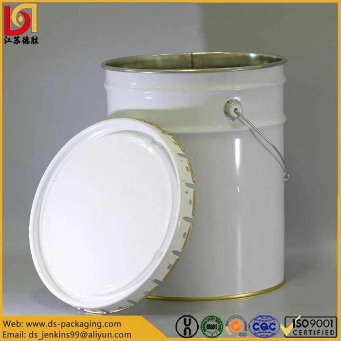 Metal Bucket with Lid